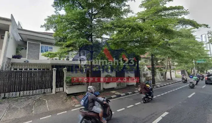 Rumah Lokasi Bagus dekat Mall dan dekat Tol di Puri Indah Jakarta Barat 1