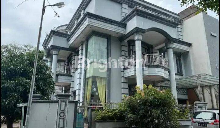 Rumah mewah siap huni di Komplek Cemara Asri. Medan my 1