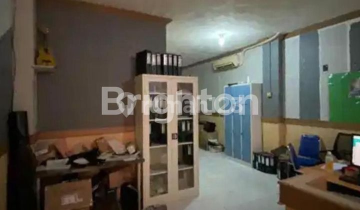 Ruko Letak Sangat strategis, 5 menit ke PIM, 10 menit ke Lebak Bulus, 10 menit ke Gandaria City