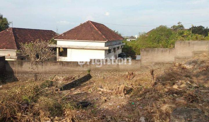 Tanah Dekat Gerbang Tol Nusa Dua Lingkungan Villa 2