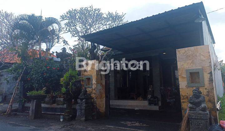 RUMAH CANTIK DI TEMESI GIANYAR 1