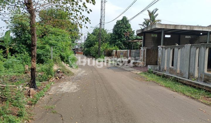 RUMAH LUAS DI KOMPLEK PERTAMINA CAKUNG 2