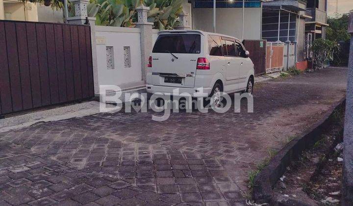 RUMAH CANTIK DI BERANDA BUKIT KUTA SELATAN 1