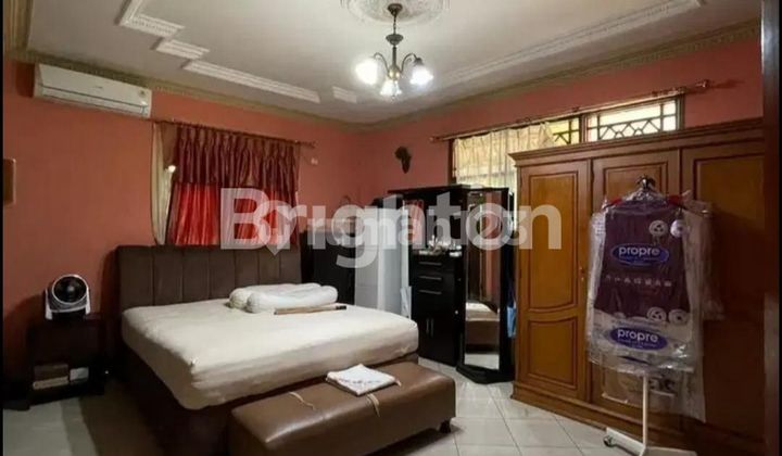 Rumah Besar di Cikini Bintaro 2