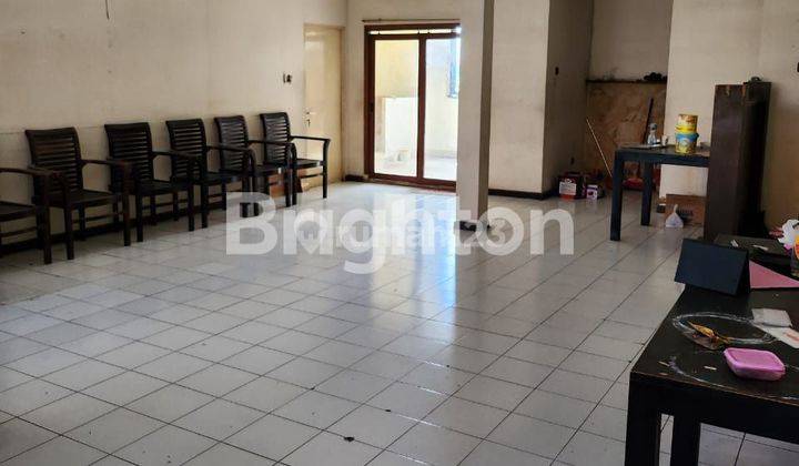 RUKO 3 LANTAI + BASEMENT DEKAT KUTA 2