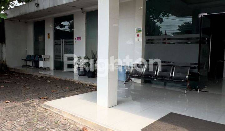 DI  KLINIK DI PINNGI JALAN RAYA CIELUNGSI JONGGOL 1