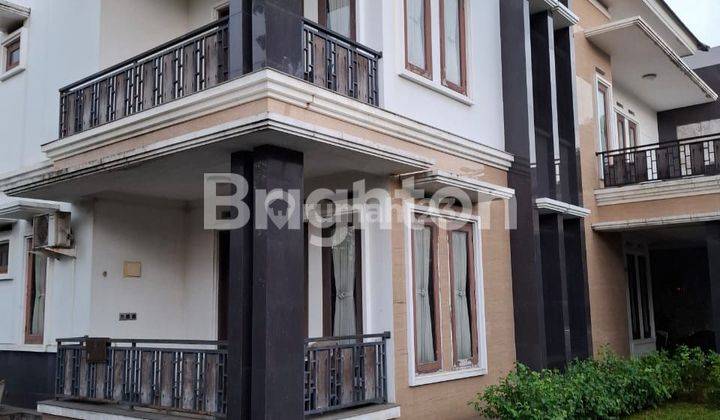 RUMAH 2 LANTAI FULL FURNISH SIAP HUNI DI LEGENDA WISATA 2