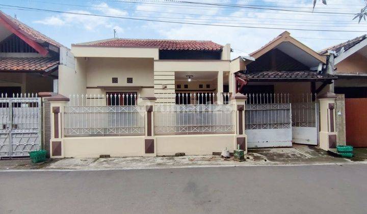 Rumah dijual cepat harga menarik di Gentan 1