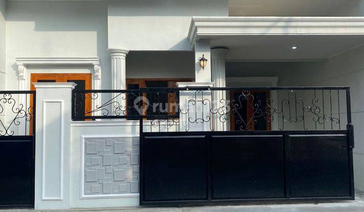 Rumah baru american classic Gentan Sukoharjo 2