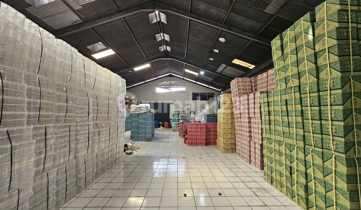 Warehouse Near Jagalan District City Center, Solo Warehouse Near Jagalan District City Center, Solo