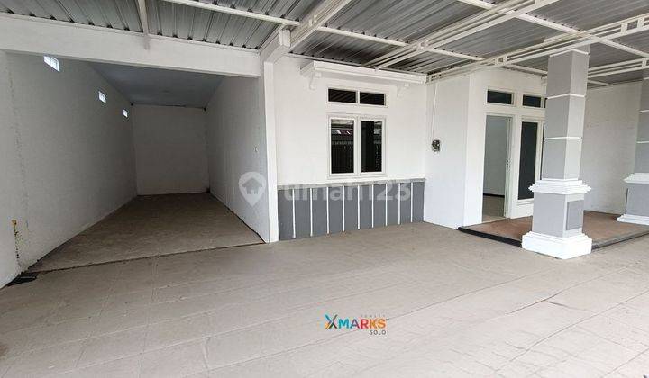 Rumah Hook Cantik Cluster Solobaru Untuk Keluarga Kecil 2