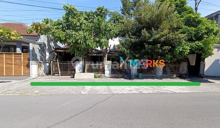 Rumah Hitung Tanah Lingkungan Nyaman Aman Daerah Jajar Solo Rumah Hitung Tanah Lingkungan Nyaman Aman Daerah Jajar Solo