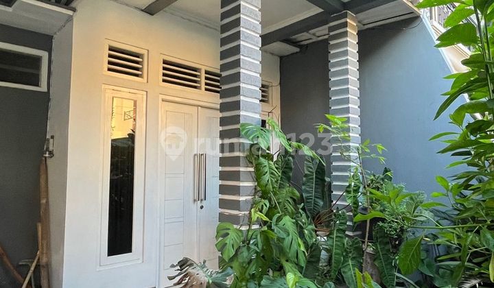 Rumah Modern Minimalis Lingkungan Nyaman Sumber Banjarsari 1