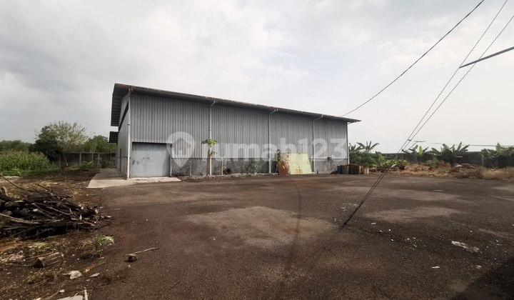 Industrial Zone Land with Bonus Warehouse, Grompol, Sragen.