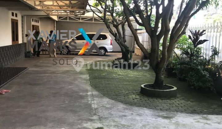 Comfortable Neighborhood Home in Mangkubumen Near Solo City Center 1