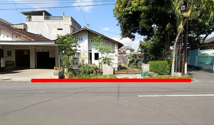 Tanah Tengah Kota Akses Jalan Simpangan 2 Mobil Serengan Tanah Tengah Kota Akses Jalan Simpangan 2 Mobil Serengan