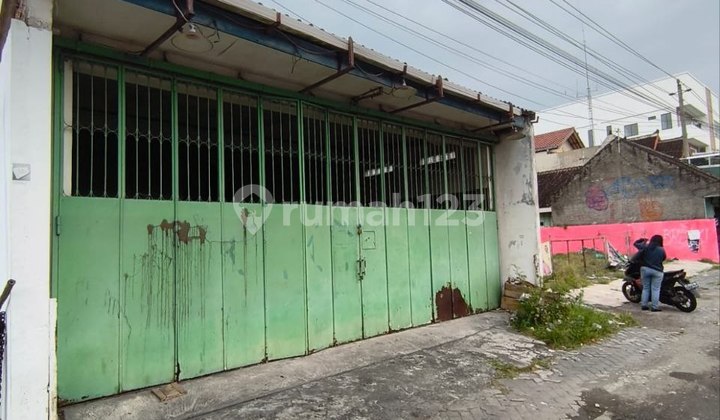 Strategic Business Space Near De Colomadu with Wide Road Access in Colomadu Strategic Business Space Near De Colomadu with Wide Road Access in Colomadu