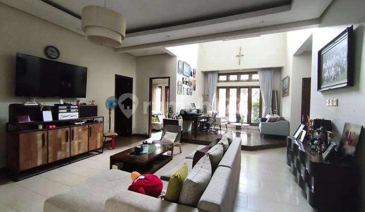 Elite Cluster One Gate System, Scenic Environment Gentan Sukoharjo