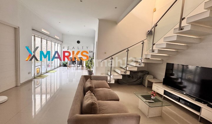 Rumah Modern Terawat Lingkungan Elit Fajar Indah Colomadu 2