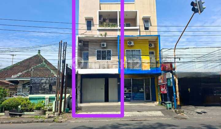 Strategic Shop Office in Tipes Culinary Business Area Solo 2