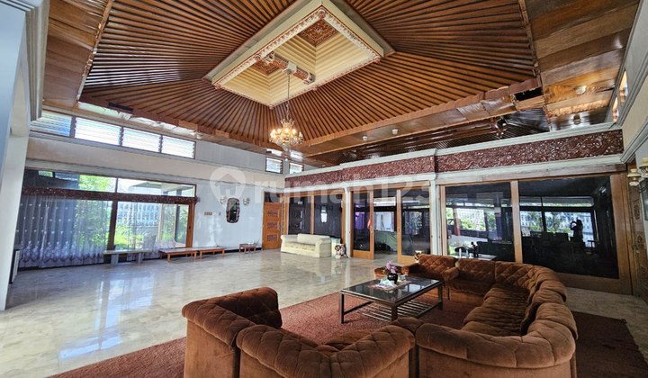 Rumah Vintage Desain Style Jawa Cocok Untuk Guest House Laweyan Solo 2