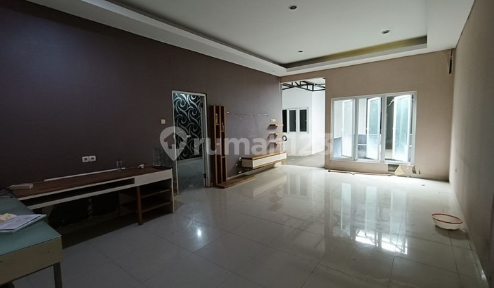 Rumah Luas Dan Nyaman Dekat Daerah Komersial Mojosongo Solo