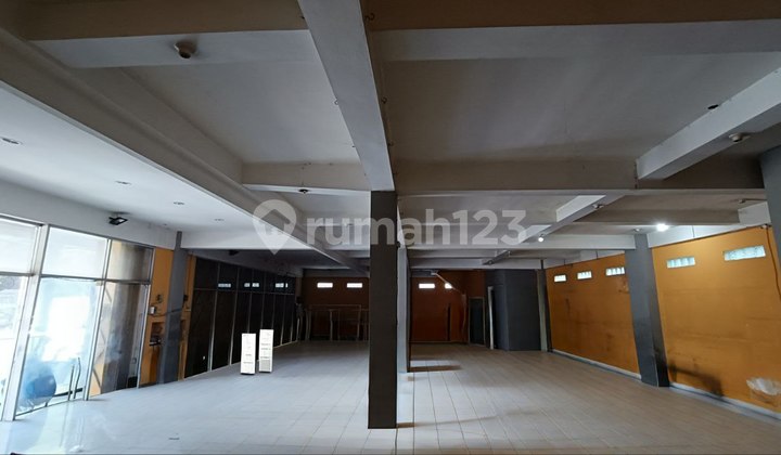 Attached Shophouse in a Busy and Commercial Area on Grogol Main Road