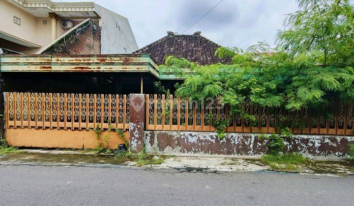 Rumah Hitung Tanah Daerah Nusukan Solo 1
