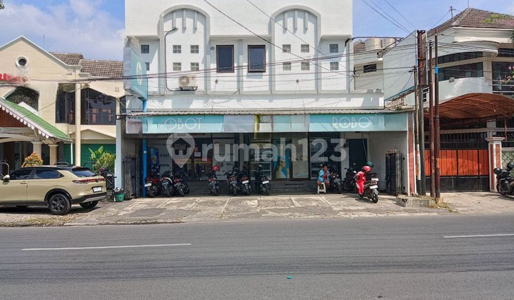 Ruko Strategis Pinggir Jalan Utama Dekat Mall Paragon  1