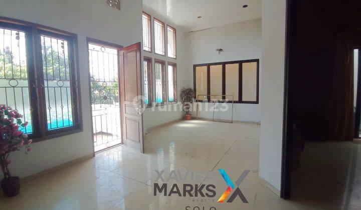 Rumah Modern Daerah Nyaman Dan Elit Manahan 2