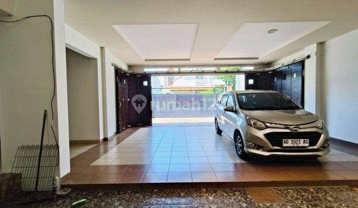 Rumah Modern Minimalis Dekat Solo Square Mall Jajar 2