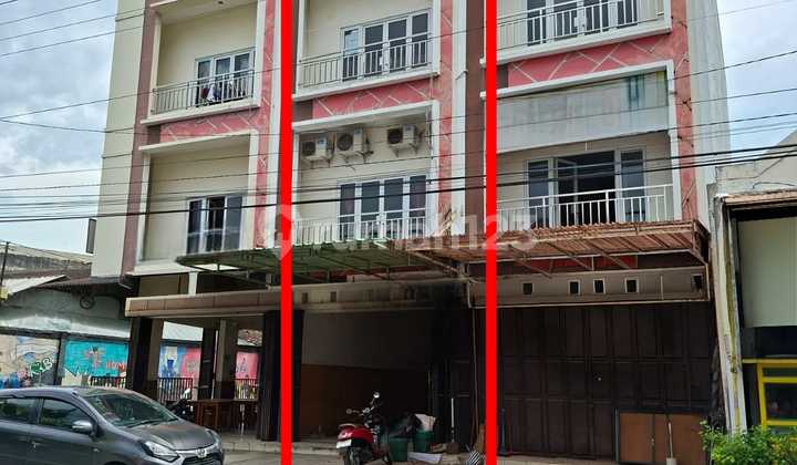 3-Story Shop House in a Busy and Commercial Area of Mojosongo