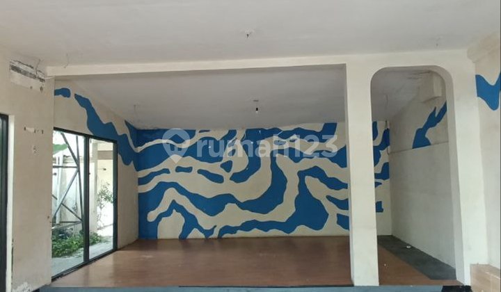 Spacious Business Space Suitable for a Cafe or Office, Fajar Indah. Spacious Business Space Suitable for a Cafe or Office, Fajar Indah.
