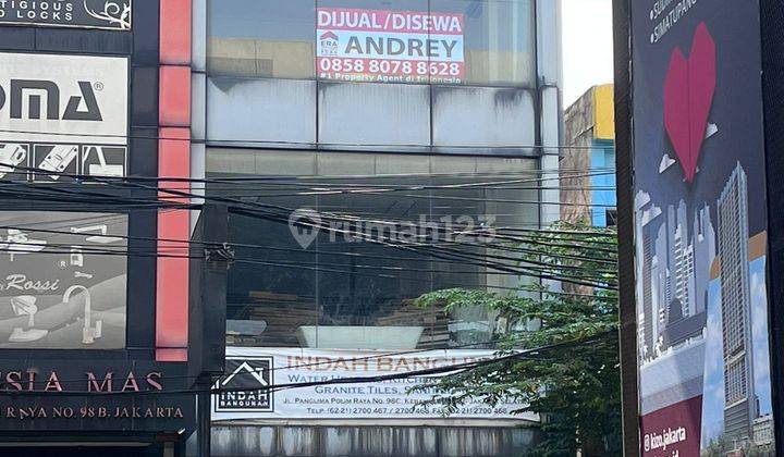Ruko di Panglima Polim, Jakarta Selatan 300 M2 1
