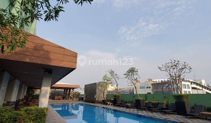 Hotel di Jl. Boulevard Kelapa Gading, 5 Lantai 2