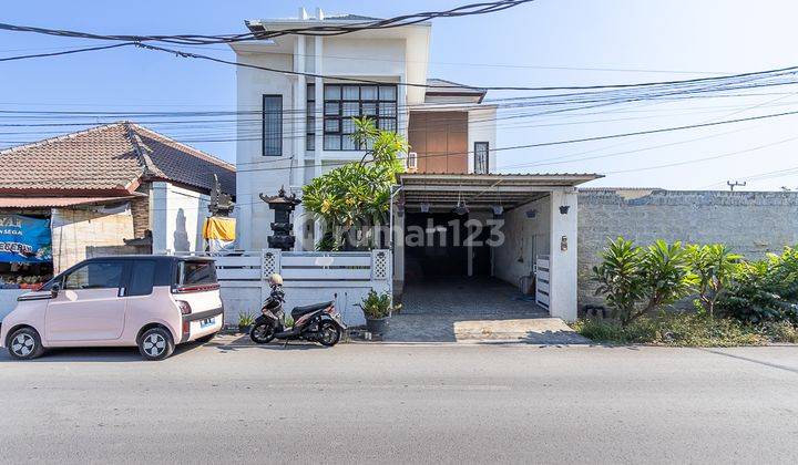 RUMAH MODERN MINIMALIS TIPE 170 DI TUKAD BADUNG, RENON  1