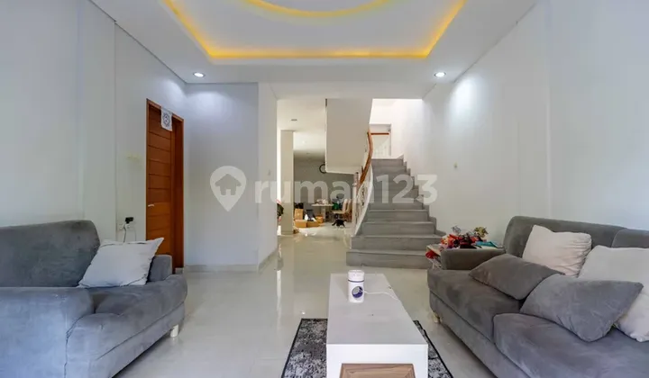 Bpf1676 Modern Minimalist House with Balinese Style Touch 5 Br in East Denpasar 2