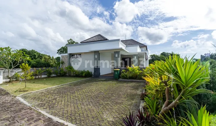 Bpf1765 Rumah Modern Tepi Sungai di Denpasar Timur