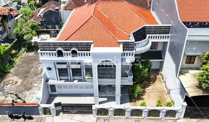 Bpf1714 Rumah Keluarga Megah Dengan Sentuhan Marmer Yang Elegan Di Pusat Denpasar  1