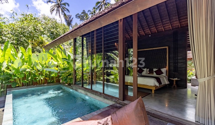 Traditional Wooden Design Villa in Ubud Tourism Area Bpf1424