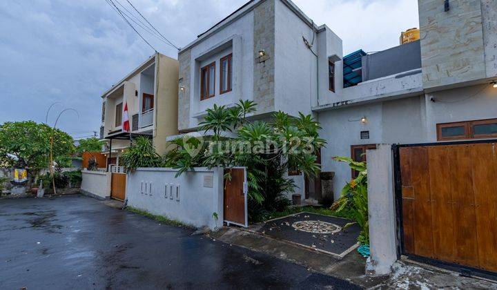 Rumah Modern Tipe 70 Di Padang Sambian SHM 1