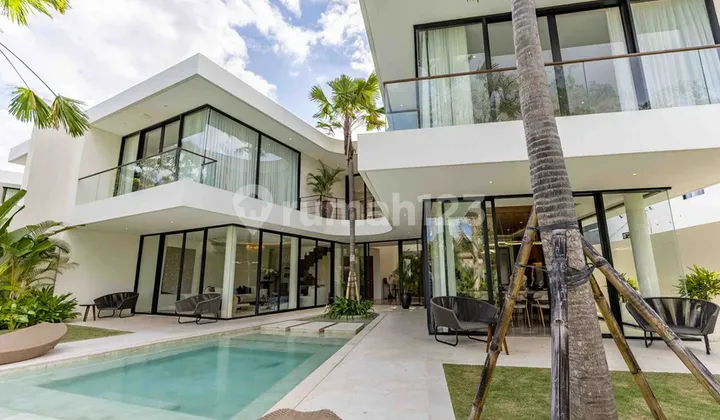 Vila Mewah Modern Tropikal 4 Br Di Canggu Bpf1598 Vila Mewah Modern Tropikal 4 Br Di Canggu Bpf1598