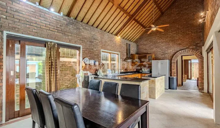 Bpf1782 Villa 4 Bedroom Freehold Rare in Sanur, Ideal for Investment