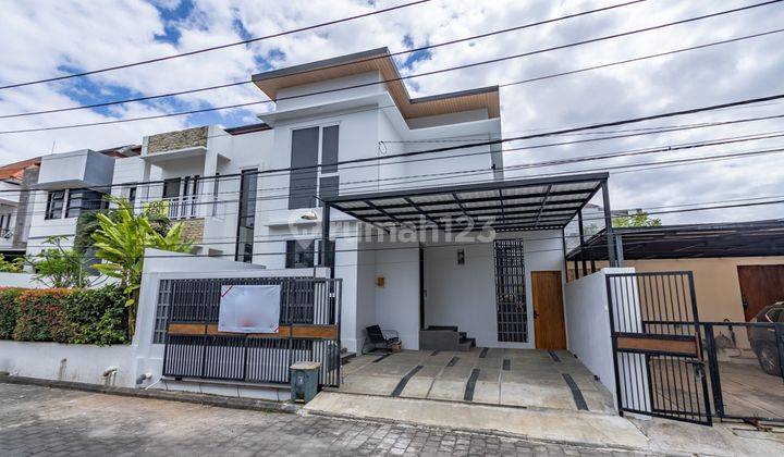 Modern High Ceiling 4BR House In Ungasan Strategic Area 1