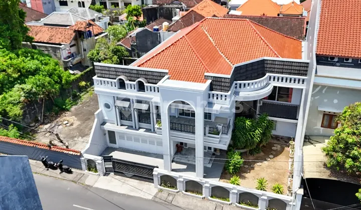 Bpf1714 Rumah Keluarga Megah Dengan Sentuhan Marmer Yang Elegan Di Pusat Denpasar  2