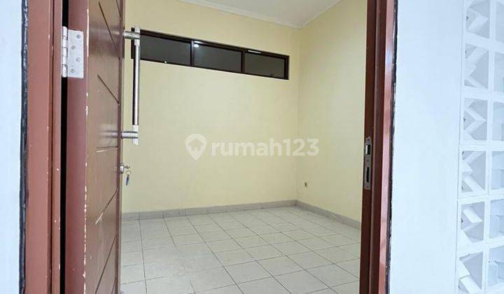 Rumah Dua Lantai, Lokasi Premium Bintaro Rumah 2