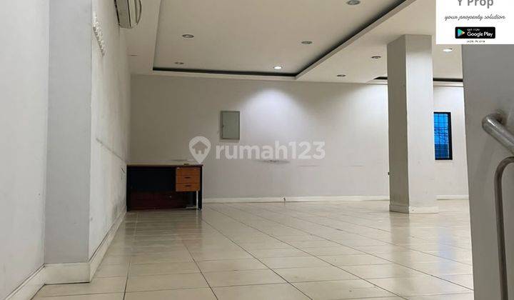 Disewakan Ruko Gandeng Lebar Muka 15 Meter, di Jl Rs Fatmawati Raya, 3 Lantai, Jakarta Selatan 2