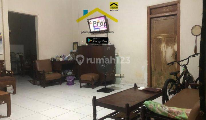 Dijual Rumah Tua Gang Dukuh, Lt 110m2, 1.5 Lantai, Tanjung Duren, Jakarta Barat 1