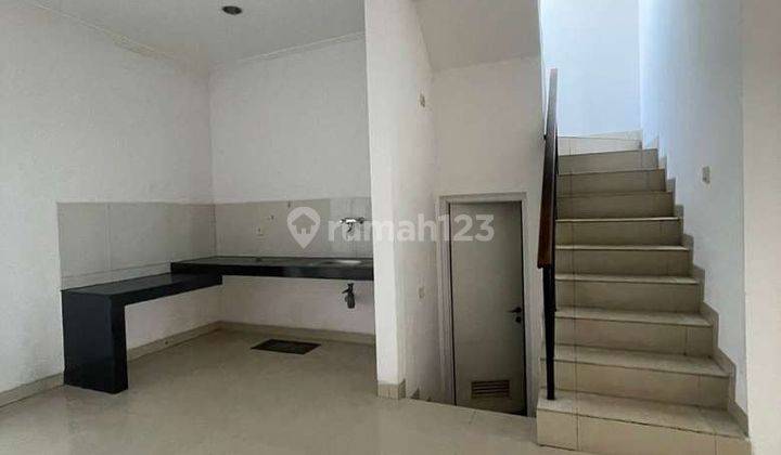 Disewakan Rumah di Green Lake City, Cluster Australia, lebar 6, 3Kt, 2 lantai, Tangerang  1