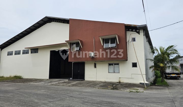 For Rent 3-in-1 Industrial Warehouse Office, Warehouse, Factory in Jatake.